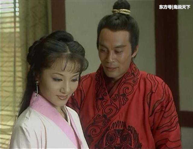 星空官方网站:小范冰冰杨棋涵浴室写真尺度大 与舒淇比高低(图1) 星空app官方网页